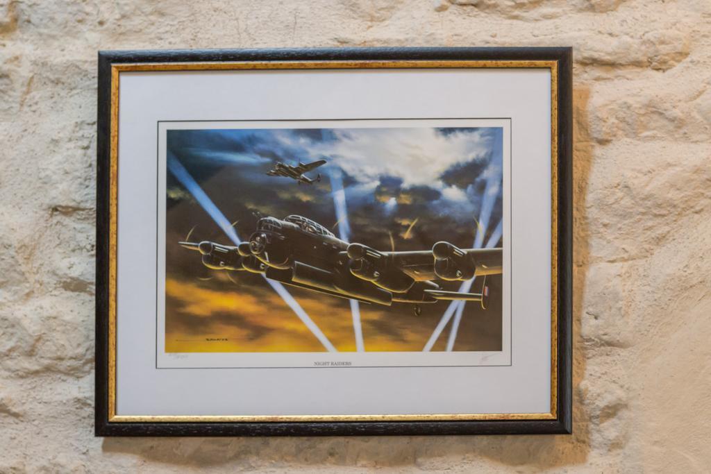 Dday Aviators 호텔 아로만체스레방 외부 사진